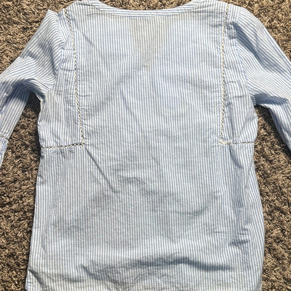 GAP Light Blue and White Striped embroidered Top Size S - Picture 5 of 9
